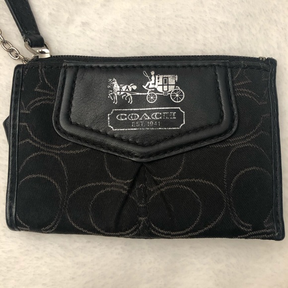 Coach Key Wallet - Picture 2 of 6